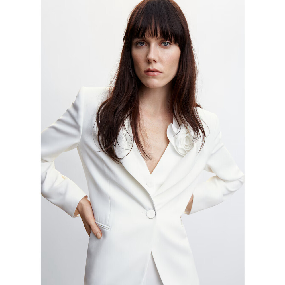 MANGO Women's Straight-Fit Suit Jacket size S in Ecru